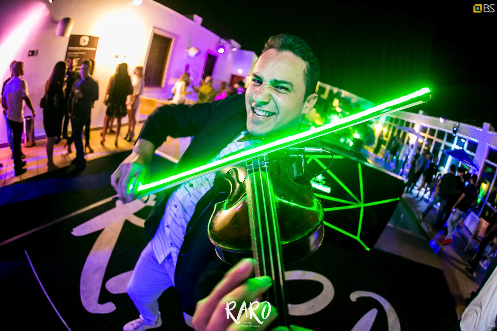 Foto de portada del álbum Raro SkyBar (07 de septiembre de 2017)