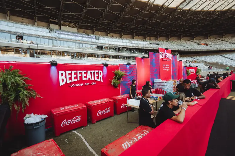 Ativação Beefeater em RARO 06 anos + gravação do DVD de Clayton & Romário