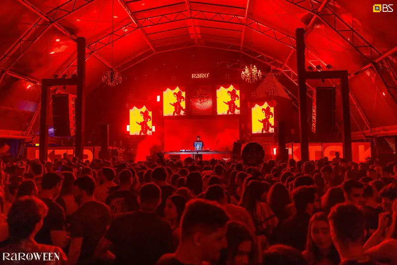 El escenario rojo de RAROWEEN · 05 de octubre de 2024